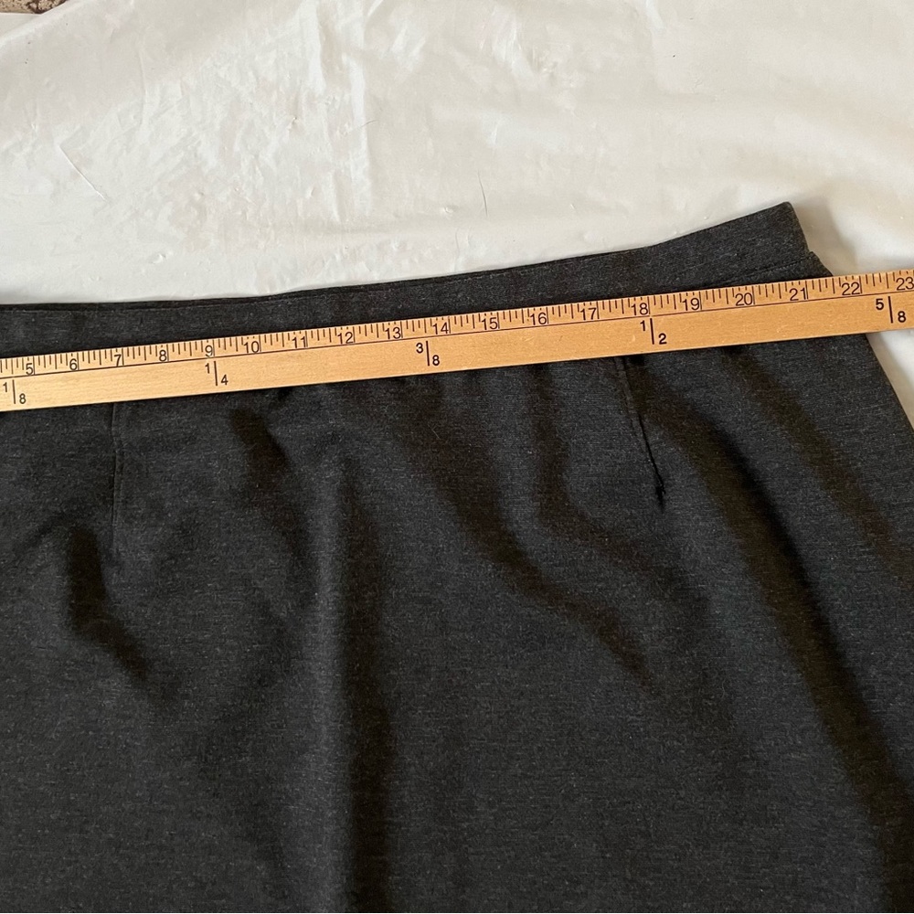 Avenue / Long pencil skirt/ 22-24 / Avenue - Picture 5 of 7